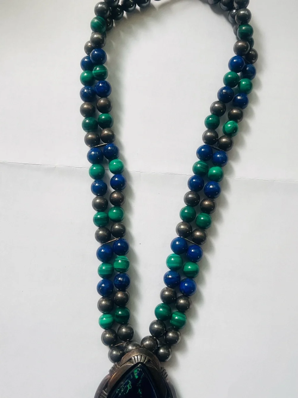 Green and Blue Teardrop Stone Pendant Necklace - Silver Bead Women’s Jewelry